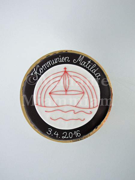 Kommunion Zwergentorte Boot Regenbogen